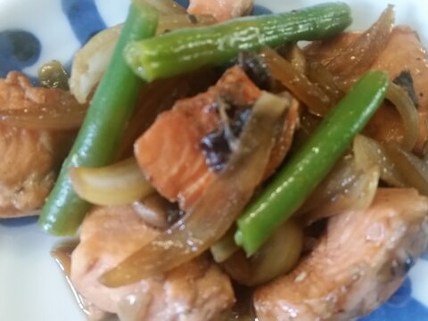 鮭と野菜のマヨ醤油炒め